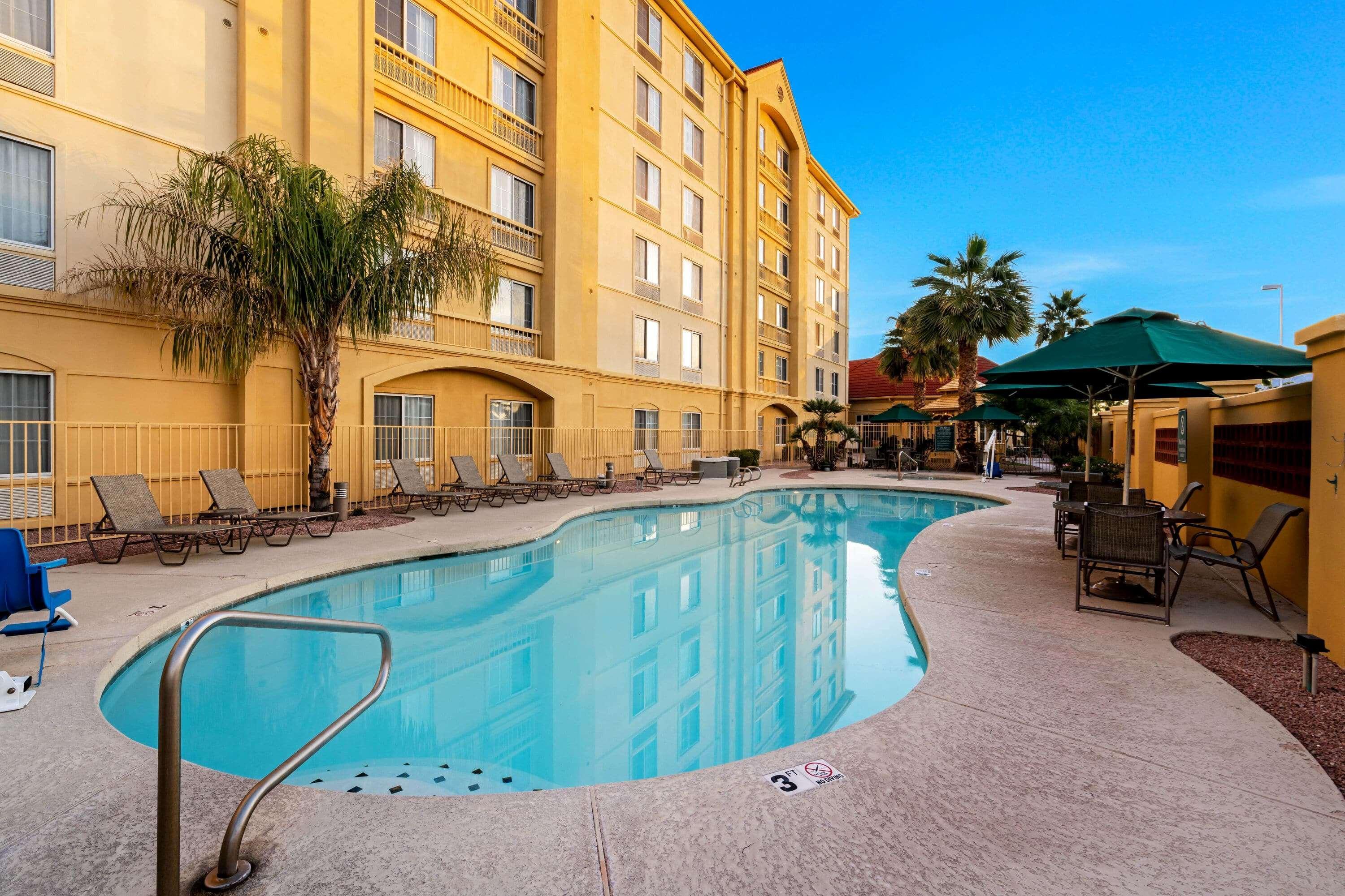 La Quinta By Wyndham Mesa Superstition Springs Hotel Buitenkant foto